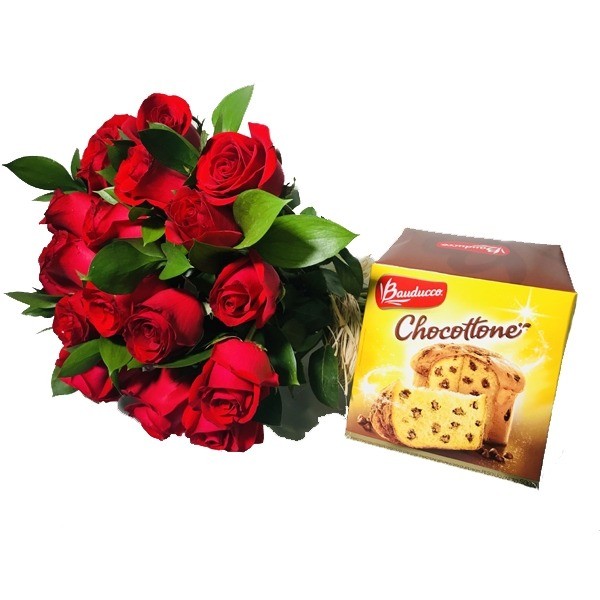 Buquê de rosas com Chocotone Bauducco